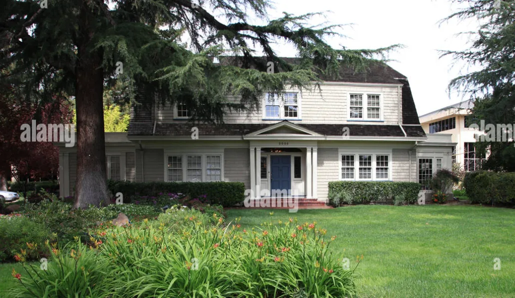 Ebay House